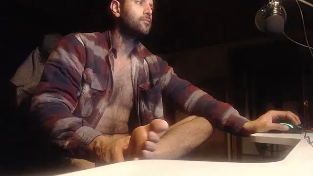 Snapshot of cashmasterzobistone chatting on March 13, 2025, 3:00 am cashmasterzobistone online show from March 13, 2025, 3:00 am