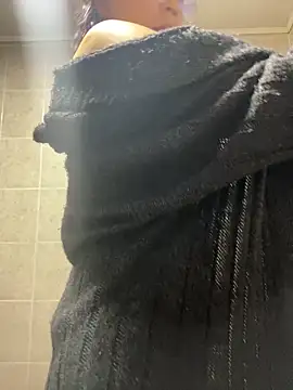 Hathorlove online show from March 3, 2025, 4:54 am