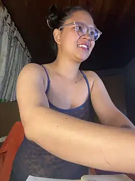 Hathorlove online show from September 30, 2025, 6:19 am