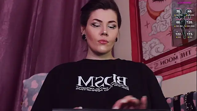 Luna Blake online show from March 1, 2025, 4:22 pm