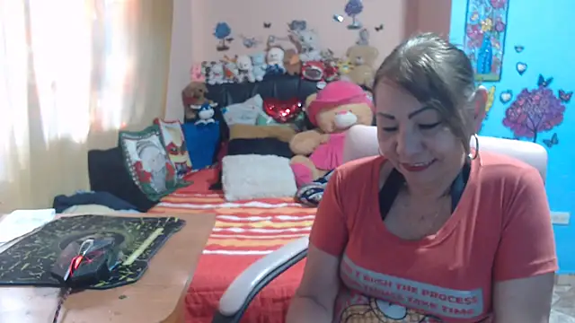 milfeddy  online show from November 9, 2025, 12:53 pm