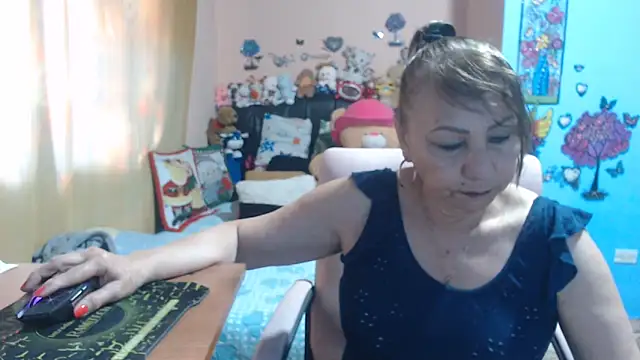 milfeddy  online show from November 15, 2025, 12:42 pm