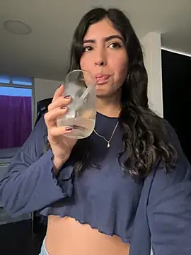 Gaby zahir  online show from September 17, 2025, 10:39 am