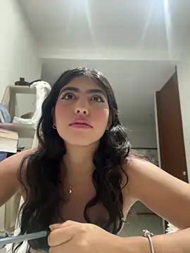 Gaby zahir  online show from March 21, 2025, 9:45 am