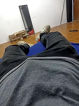 vergudo-sabroso online show from September 15, 2025, 12:11 am