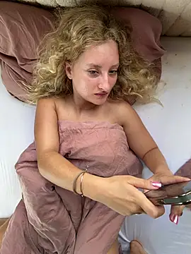MileySummer online show from July 24, 2026, 5:58 am