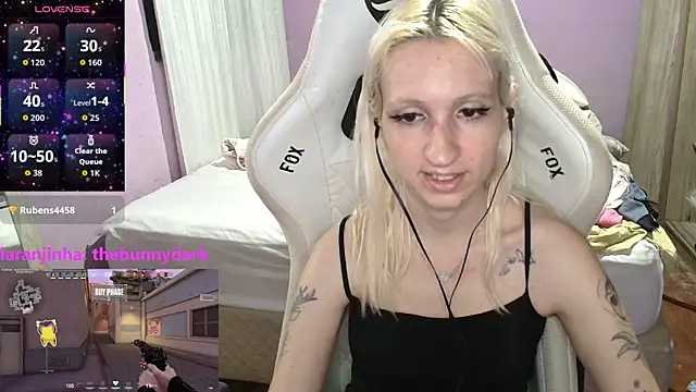 bunnydark00 online show from November 21, 2025, 12:31 am