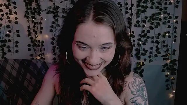 risha laas online show from March 5, 2026, 8:05 pm