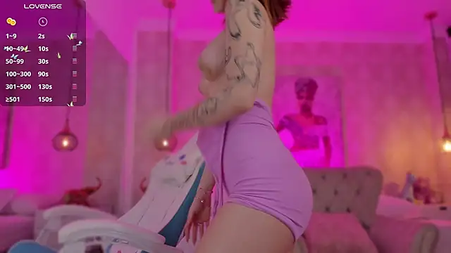 Snapshot of LITTLE-VIVI chatting on February 20, 2025, 3:56 am LITTLE-VIVI online show from February 20, 2025, 3:56 am