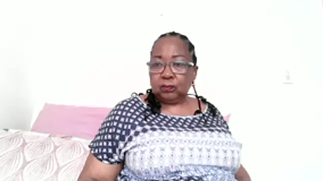 KinkyRicoSaisyours online show from November 3, 2025, 7:46 am