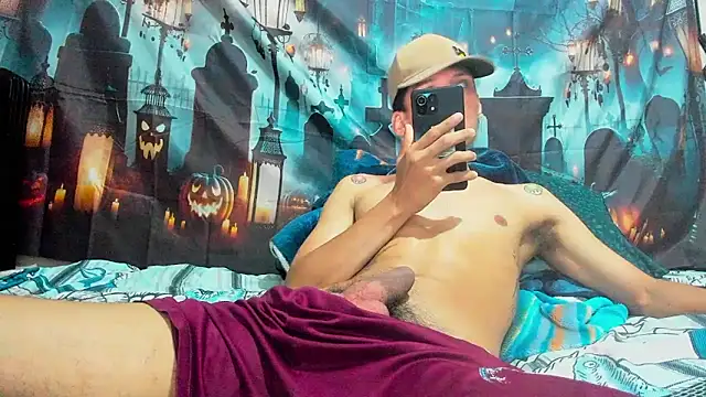 Snapshot of davidlatin66 chatting on November 5, 2025, 1:09 am davidlatin66 online show from November 5, 2025, 1:09 am