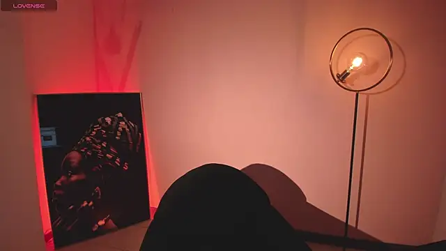 Snapshot of EveBensonX chatting on February 27, 2026, 12:49 pm EveBensonX online show from February 27, 2026, 12:49 pm