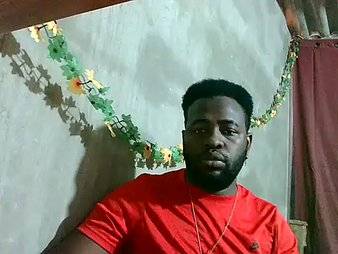 2ocmaxi online show from December 20, 2025, 5:27 pm