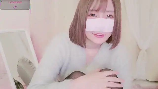 Snapshot of Yuu__k chatting on February 15, 2025, 4:56 pm Yuu k online show from February 15, 2025, 4:56 pm