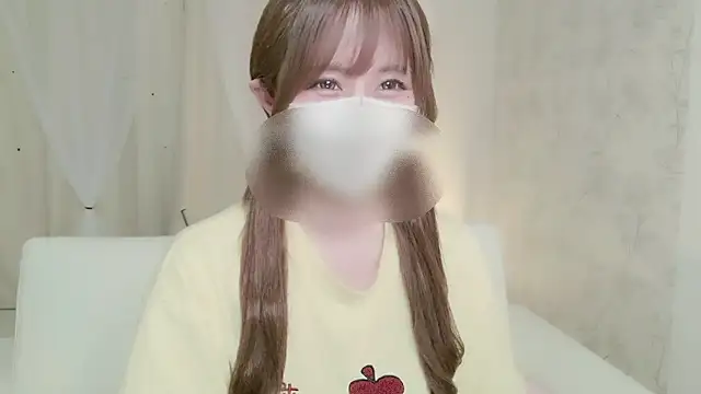 Snapshot of Yuu__k chatting on September 22, 2025, 3:51 pm Yuu k online show from September 22, 2025, 3:51 pm