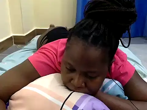 10sexymelo69  online show from December 21, 2025, 9:11 am