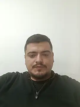 YanLizmirli online show from December 22, 2024, 10:38 am