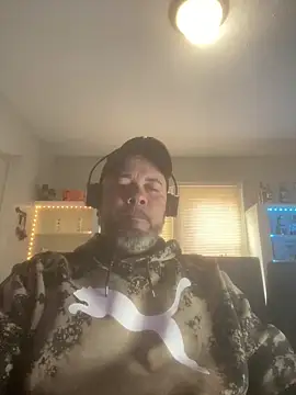 Snapshot of Cristian-Brayan chatting on February 23, 2025, 1:42 pm Cristian-Brayan online show from February 23, 2025, 1:42 pm