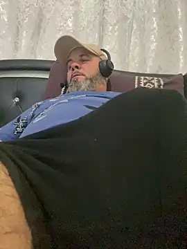 Cristian-Brayan online show from December 2, 2025, 2:08 pm