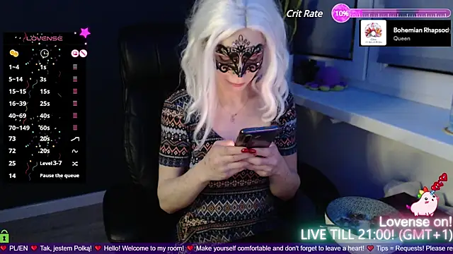 Snapshot of strawberry_muffin chatting on January 14, 2025, 7:21 pm strawberry muffin online show from January 14, 2025, 7:21 pm