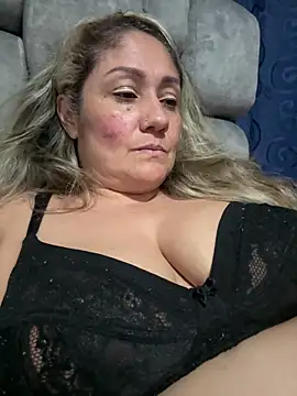 gabiTetas online show from May 6, 2026, 9:19 pm