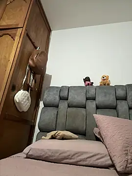 gabiTetas online show from March 5, 2026, 9:11 pm