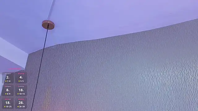 Alexa Thaylor  online show from March 17, 2026, 4:32 pm