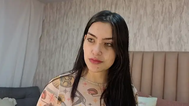 Alexa Thaylor  online show from February 7, 2026, 2:14 pm