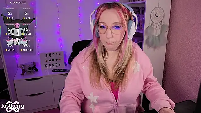 JustKerry online show from November 13, 2025, 11:25 am