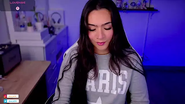 ImLui lu online show from October 21, 2025, 7:24 pm