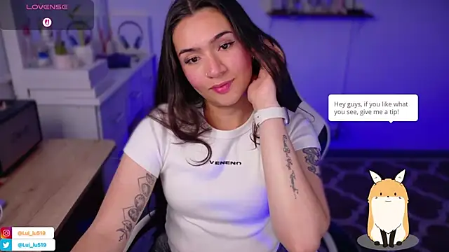 ImLui lu online show from November 14, 2025, 11:41 pm