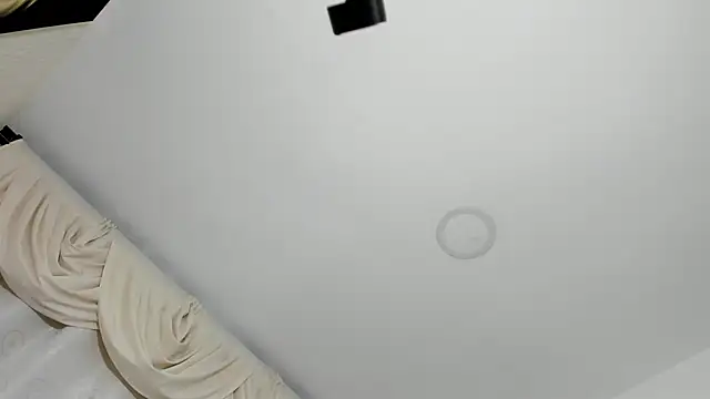 sarita loven online show from December 3, 2025, 4:57 am