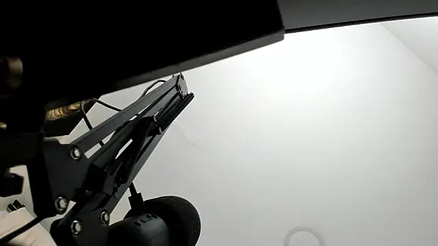 sarita loven online show from February 18, 2026, 4:54 am