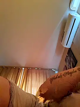 ROXOLANAA SEXY online show from March 31, 2026, 1:35 pm