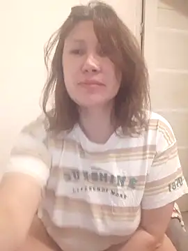 Snapshot of ROXOLANAA_SEXY chatting on February 19, 2026, 4:26 pm ROXOLANAA SEXY online show from February 19, 2026, 4:26 pm