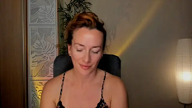 RebeccaMartinez online show from July 6, 2026, 11:06 am