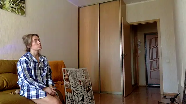 Snapshot of RebeccaMartinez chatting on March 10, 2025, 10:39 am RebeccaMartinez online show from March 10, 2025, 10:39 am
