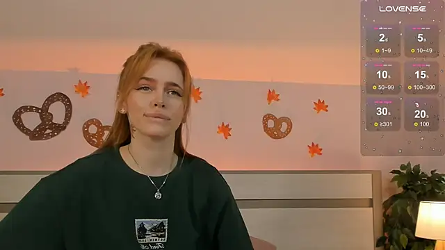 Phoenix Margo online show from September 23, 2025, 3:35 am