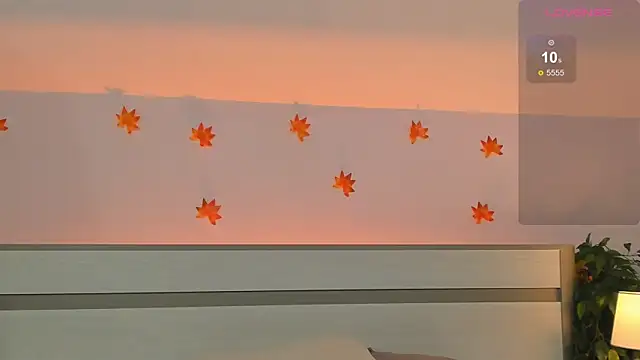 Phoenix Margo online show from September 29, 2025, 4:30 am