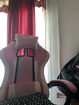 Snapshot of LittleBabyCat22 chatting on February 10, 2026, 9:58 pm LittleBabyCat22 online show from February 10, 2026, 9:58 pm