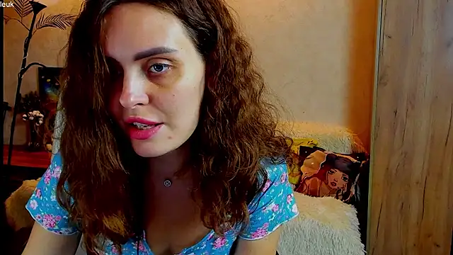 mia grantes online show from November 1, 2025, 4:12 pm