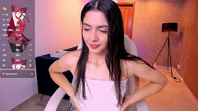 Snapshot of miiaa_evans chatting on September 24, 2025, 11:06 am miiaa evans online show from September 24, 2025, 11:06 am