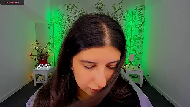 Linda EX online show from September 26, 2025, 6:20 am