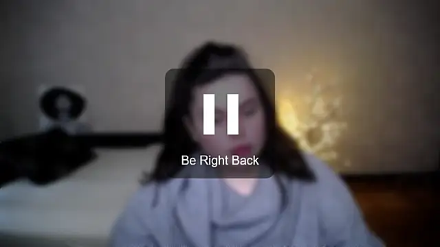 Emily Mo online show from March 27, 2026, 7:39 am