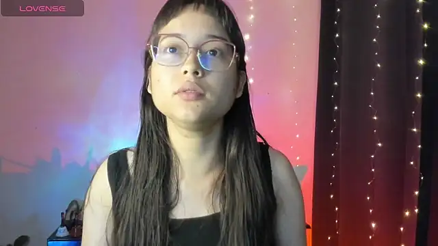 shantalc3rezo online show from September 17, 2025, 5:59 pm