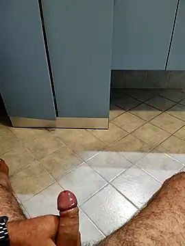 Snapshot of orsettoCum chatting on September 9, 2025, 9:02 pm orsettoCum online show from September 9, 2025, 9:02 pm