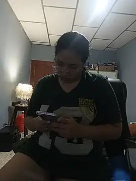 Snapshot of DanelyLopez chatting on June 10, 2026, 2:46 am DanelyLopez online show from June 10, 2026, 2:46 am