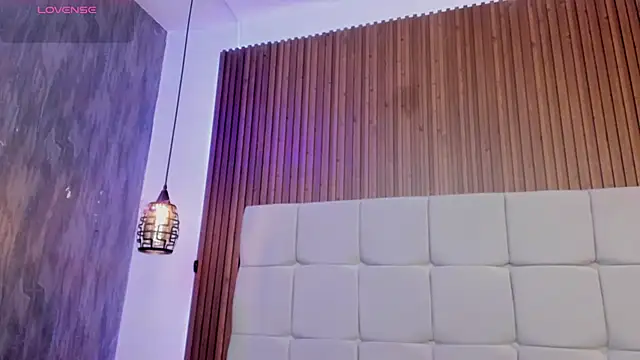 Snapshot of Saravy_Blandon chatting on February 26, 2026, 10:04 am Saravy Blandon online show from February 26, 2026, 10:04 am