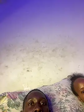 De maskedcouple online show from July 5, 2026, 3:33 am
