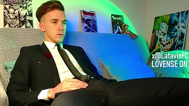 Midnighter  online show from April 13, 2026, 11:09 pm